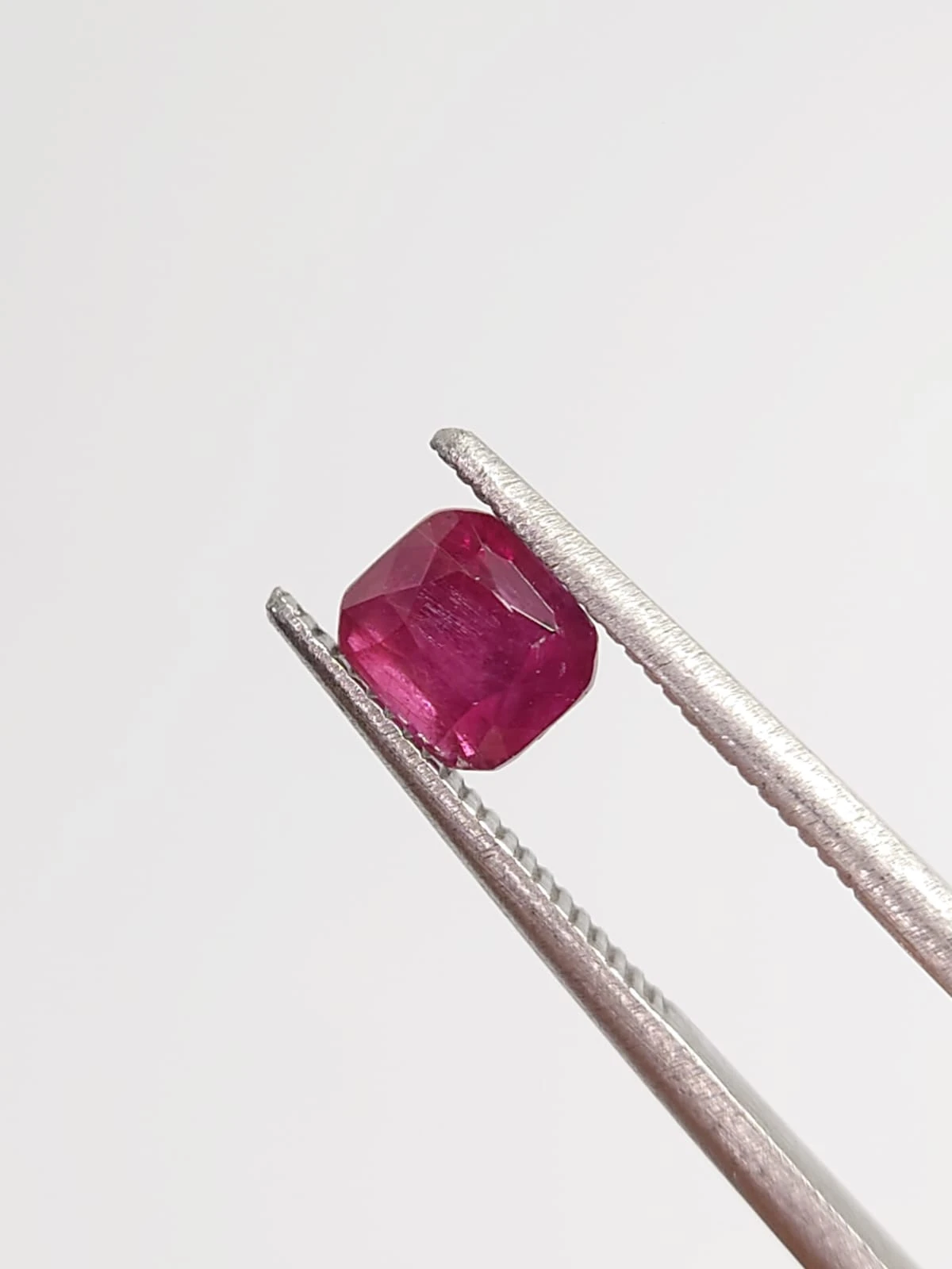 0.88ct Natural Umbalite Garnet from Malawi — view 2
